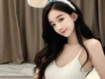 二次元抱枕分腿没有挡着cijilu刺激福利一区